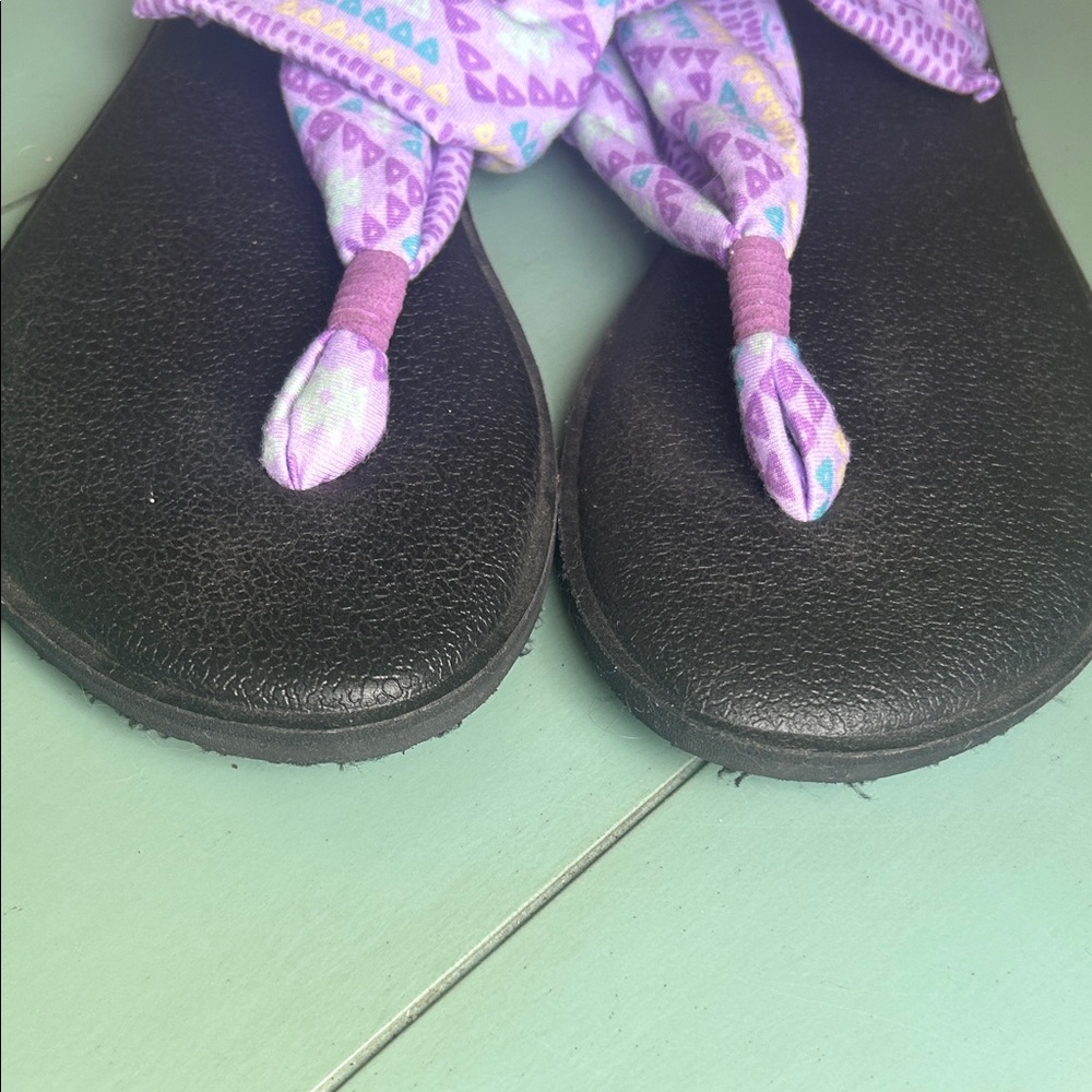 ๐ฟ Sanuk Yoga Sling Tribal Print Purple Sandals | Size 8 ๐ฟ - Picture 4 of 12